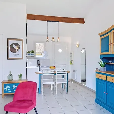 Les Amareyeurs 2 By Interhome Le Château-dʼOléron