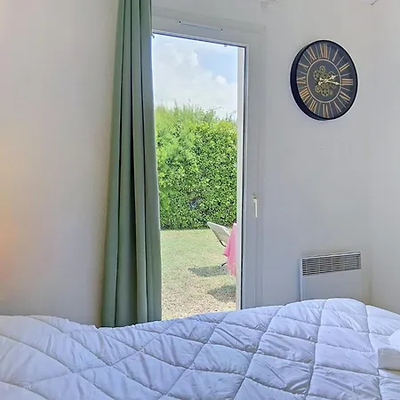 Casa vacanze Les Amareyeurs 2 By Interhome Le Château-dʼOléron