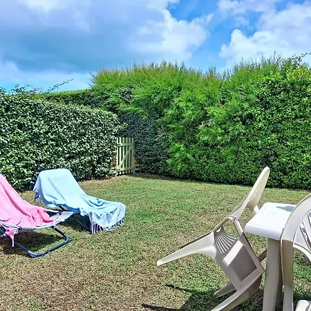 Casa vacanze Les Amareyeurs 2 By Interhome Le Château-dʼOléron